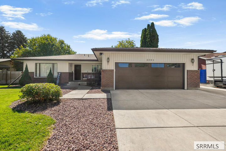 Property Photo:  2201 E Brandon Drive  ID 83402 