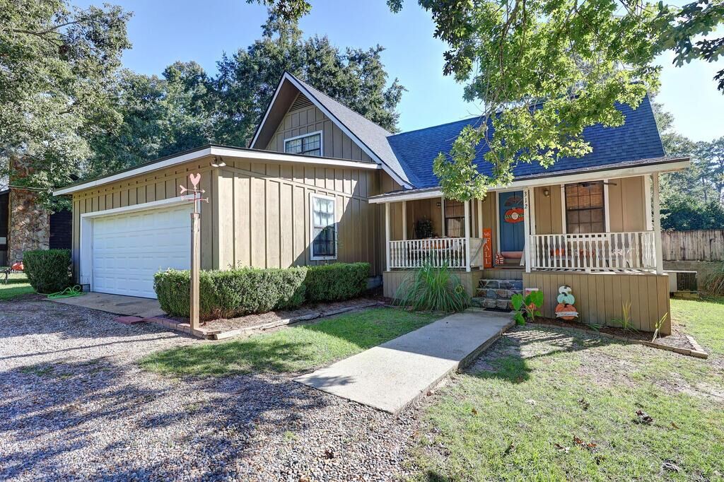 Property Photo: 312 Dechene GA 31757
