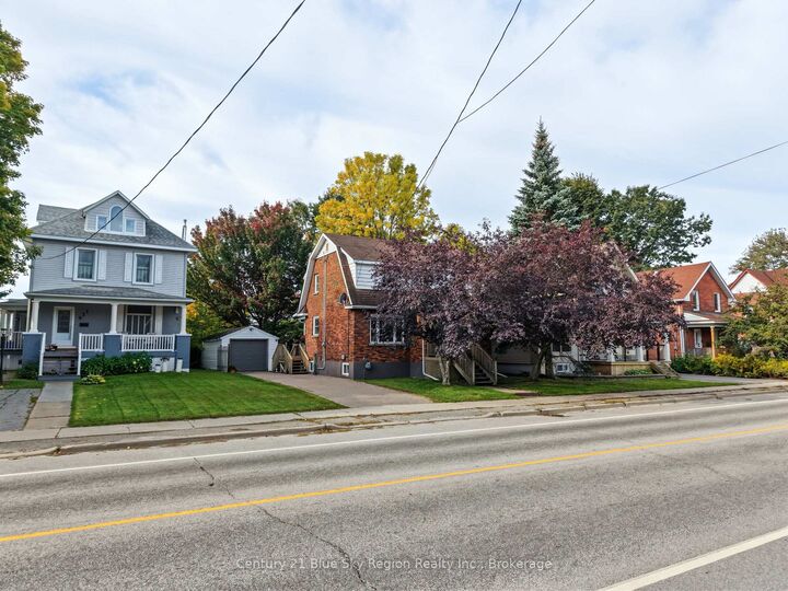 Property Photo:  941 Main Street W  ON P1B 2W2 
