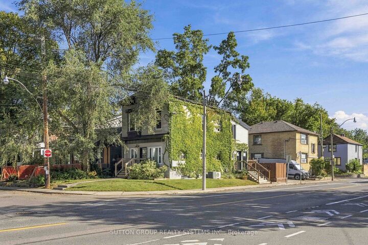 Property Photo:  103 Ashdale Avenue Lower  ON M4L 2Y8 