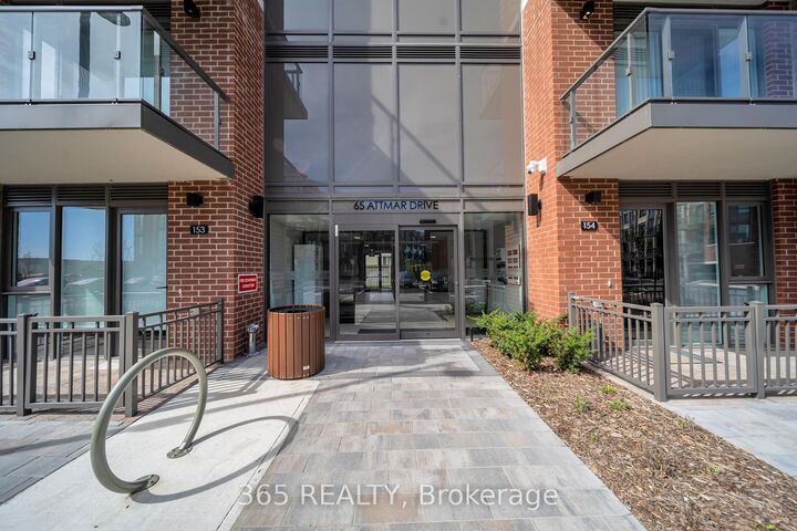 Property Photo:  65 Attmar Drive 261  ON L6P 0Y6 
