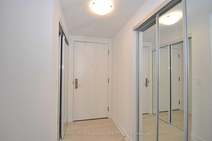 Property Photo:  50 Wellesley Street E 3307  ON M4Y 1G2 