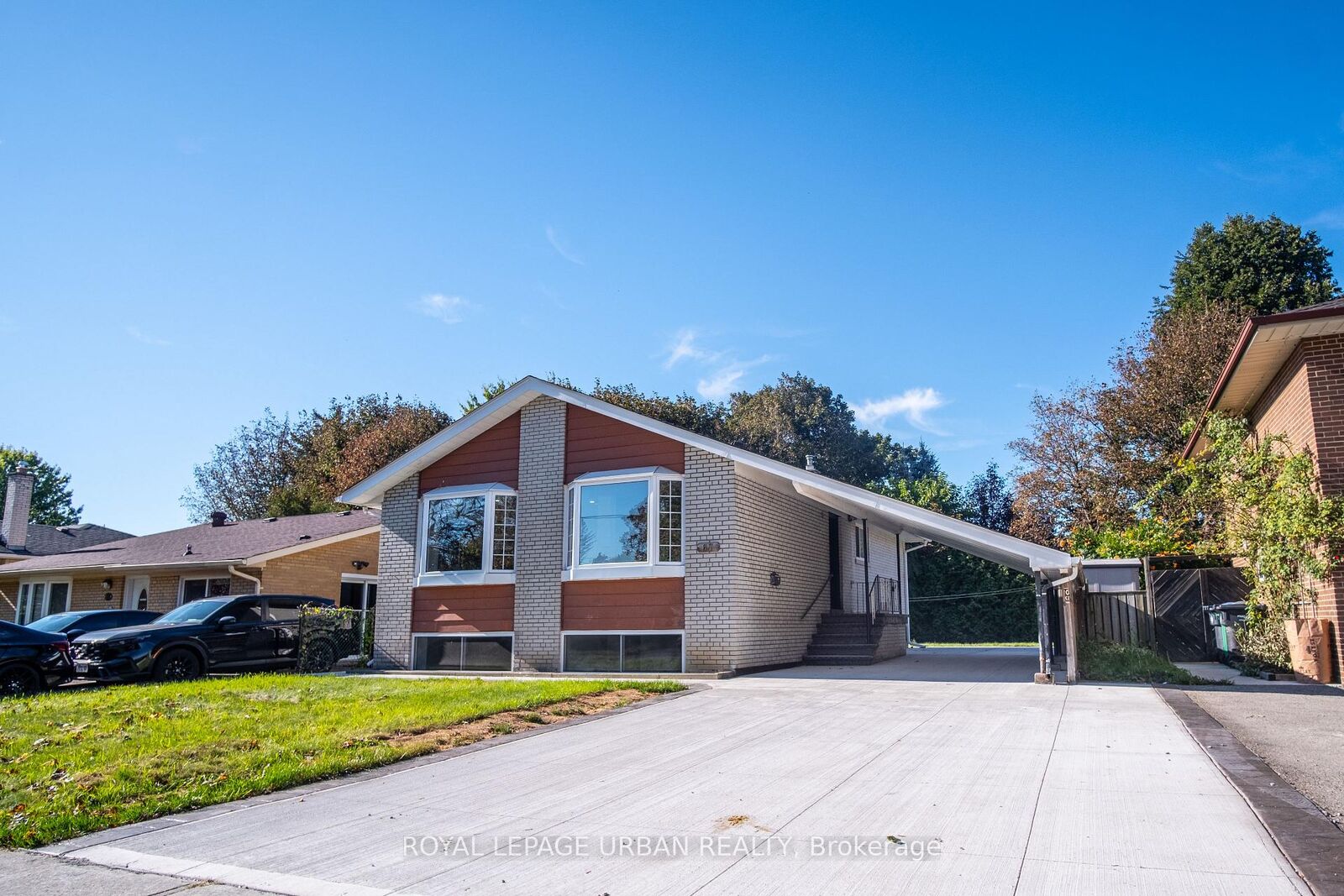 Property Photo:  67 Campbell Drive  ON L6X 2H8 