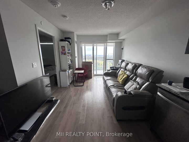Property Photo:  20 Meadowglen Place 2202  ON M1G 0A9 