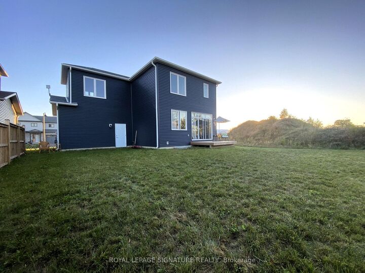 Property Photo:  14 Griffin Street  ON K0K 2T0 