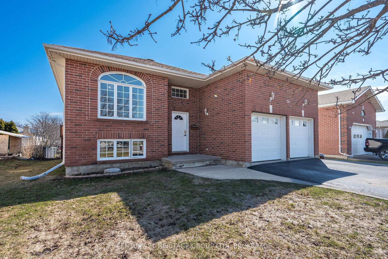Property Photo:  79 Speers Boulevard  ON K7N 1Y8 