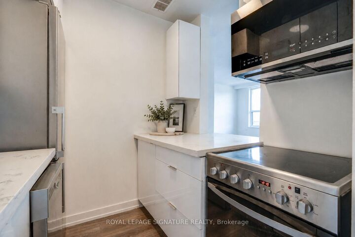 Property Photo: 15 Gamble Avenue 203 ON M4K 2H3