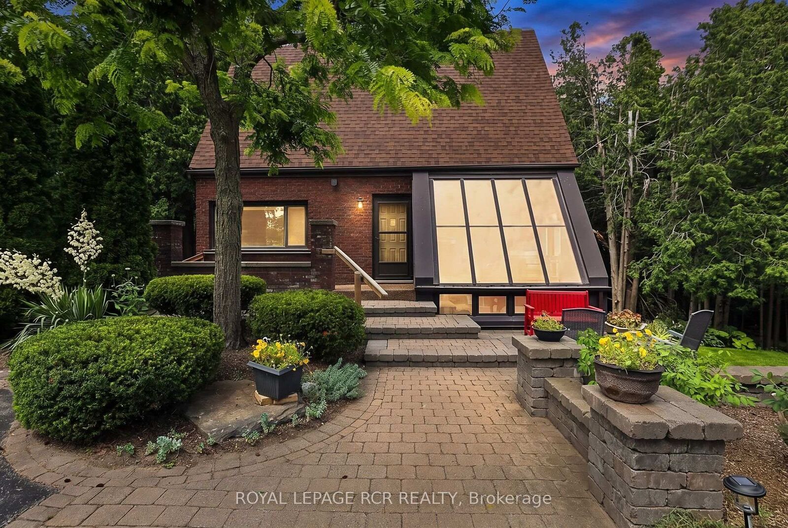 Property Photo:  502 Townline Road  ON L0B 1A0 
