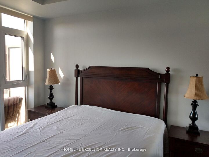 Property Photo:  8130 Birchmount Road 911 F  ON L6G 0E4 