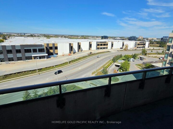 Property Photo:  75 Norman Bethune Avenue 920  ON L4B 3L4 