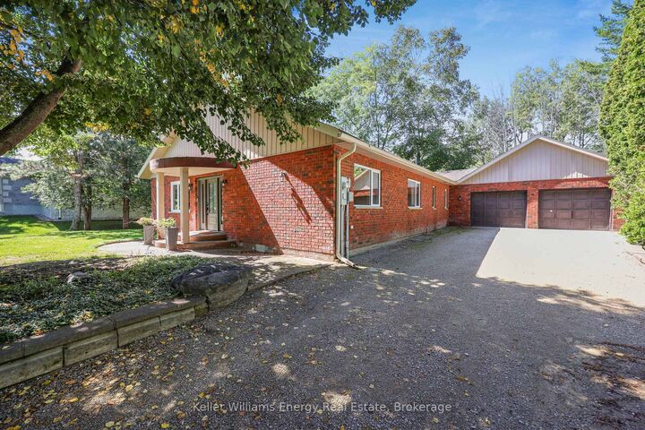 Property Photo:  60 Bayside Avenue  ON L0K 2A0 