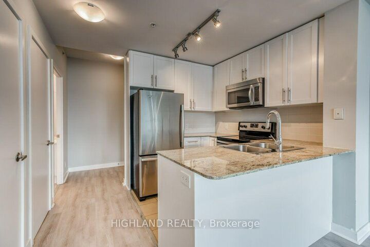 Property Photo:  3985 Grand Park Drive 2312  ON L5B 0H8 