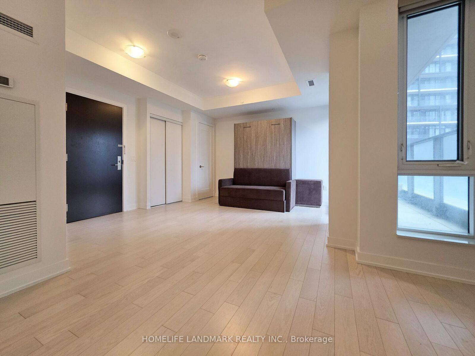 Property Photo:  330 Richmond Street W 605  ON M5V 0M4 