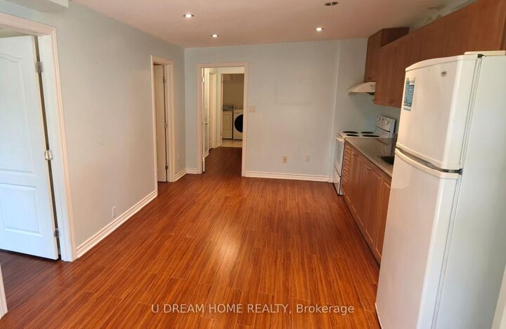 Property Photo:  57 Old Orchard Crescent Basement  ON L4S 0A2 