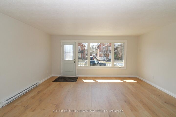 Property Photo:  506 Sherbrooke Street Main  ON K9J 2P3 