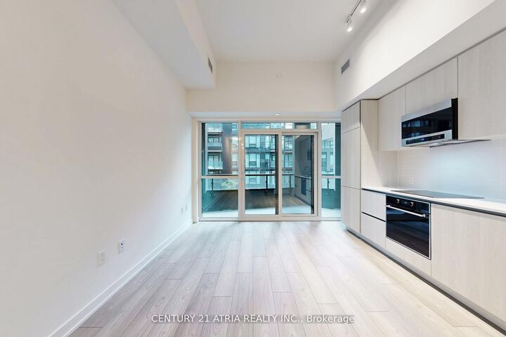 Property Photo:  110 Broadway Avenue S 411  ON M4P 1V7 