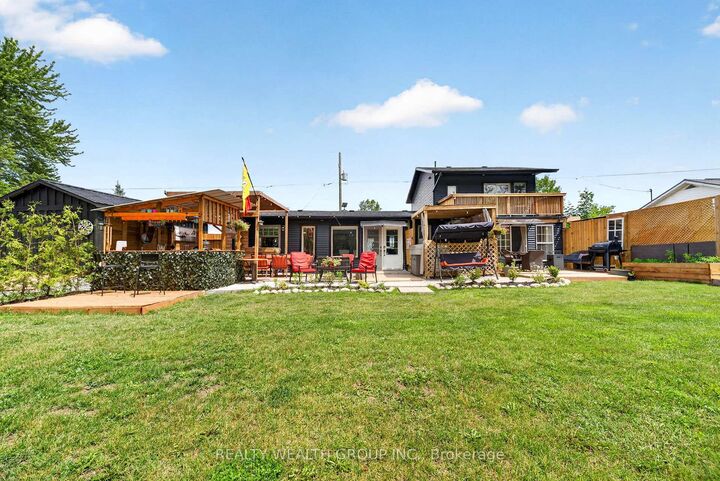 Property Photo:  1851 2nd Line E  ON K0L 1L0 