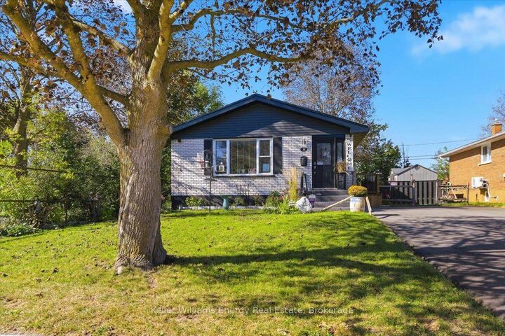 Property Photo:  30 Dominion Drive  ON K9V 1H7 
