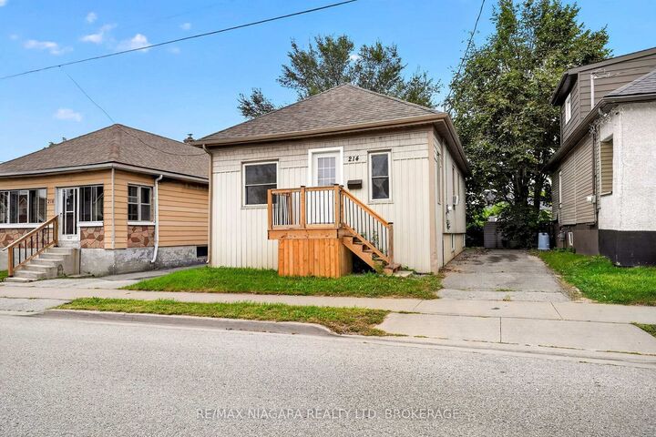Property Photo:  214 Niagara Street  ON L2M 4V4 
