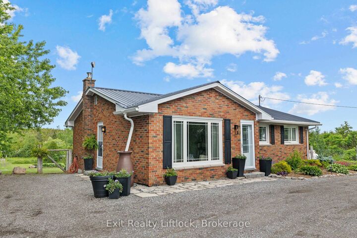 Property Photo:  2917 Highway 28 N/A  ON K0L 2H0 
