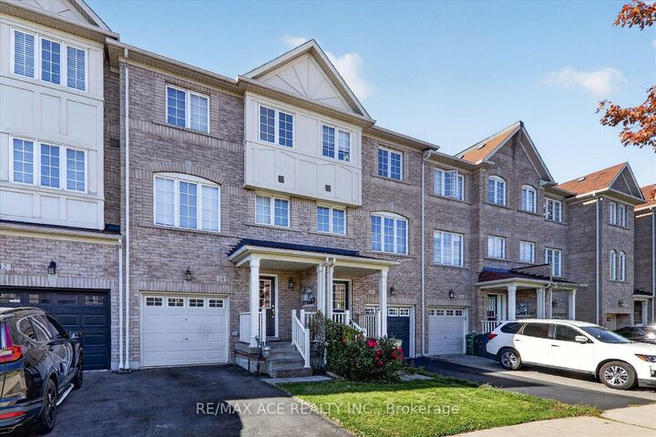 Property Photo:  14 Pilkington Drive  ON M1L 0B7 