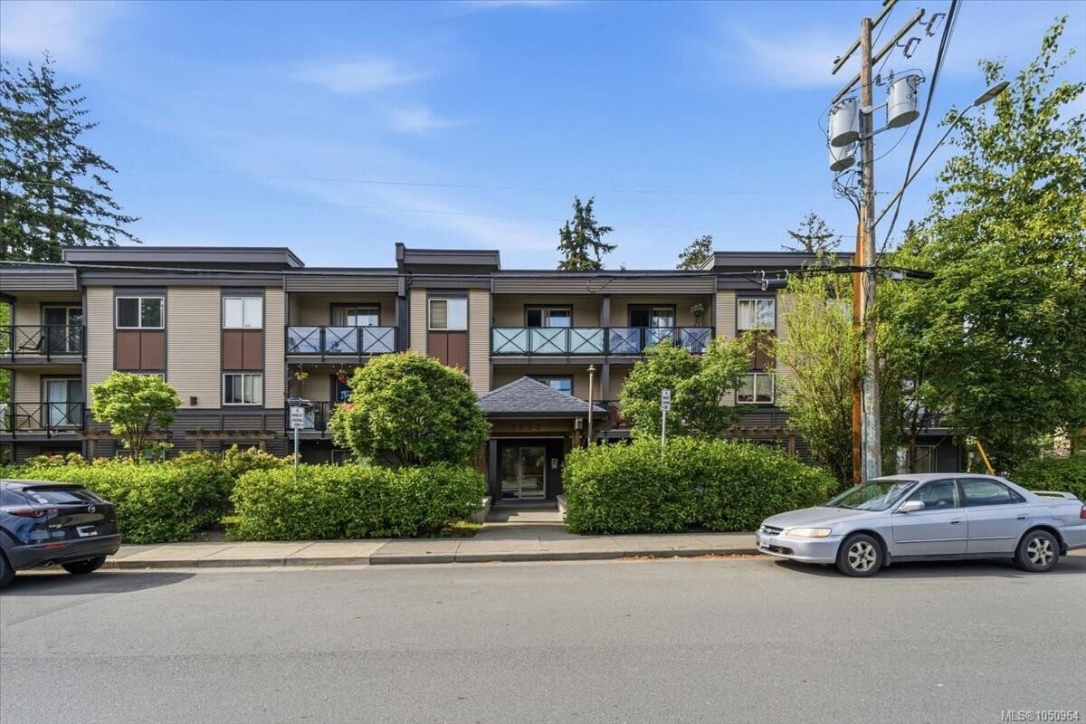 Property Photo:  1600 Caspers Way #102  BC V9S 1K1 