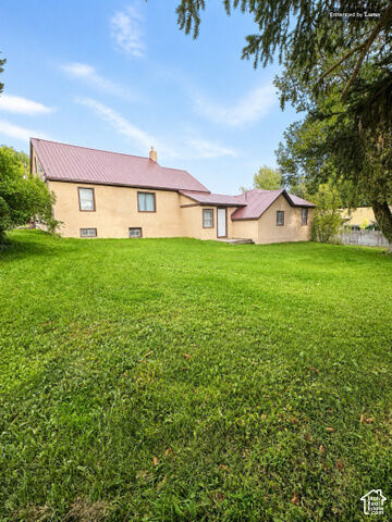 Property Photo:  131 N 1st St E  ID 83276 