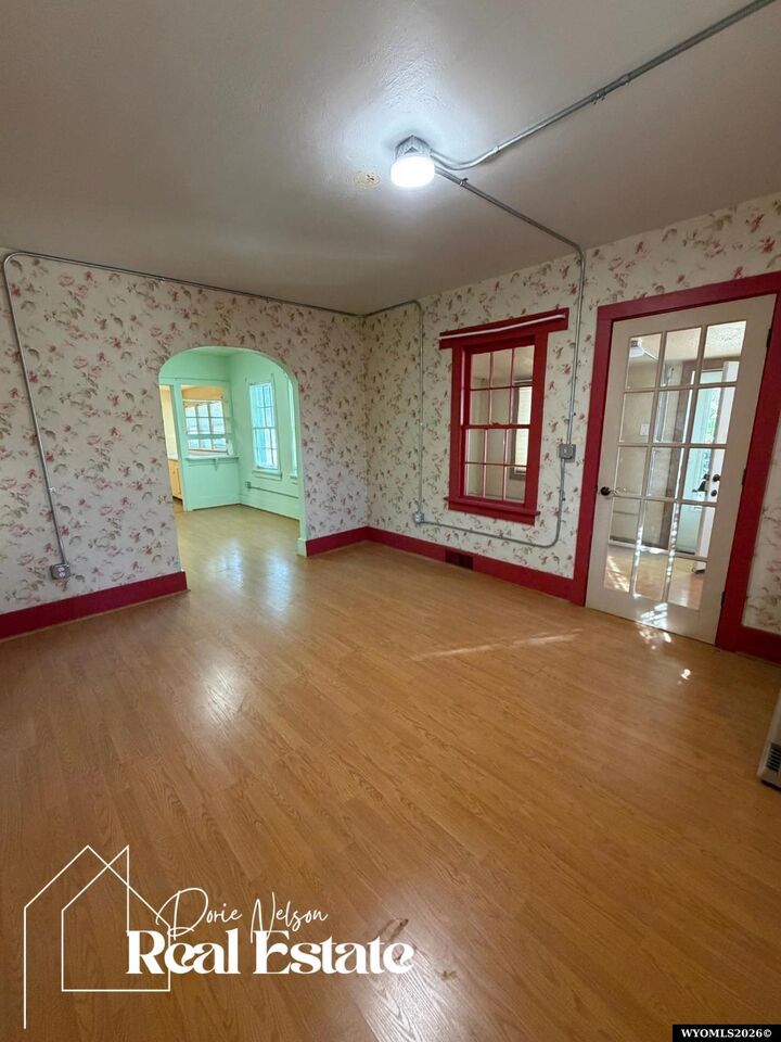 Property Photo: 48 N 3rd Avenue WY 82604