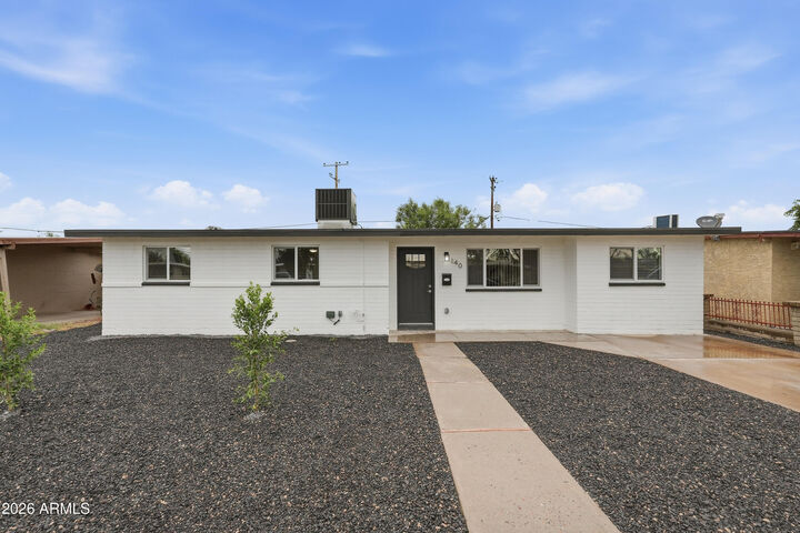 Property Photo:  140 W Saragosa Street  AZ 85225 