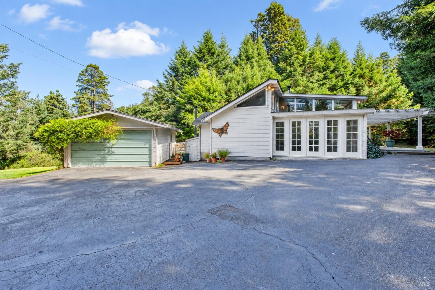 Property Photo:  44111 Johnson Park Road  CA 95420 