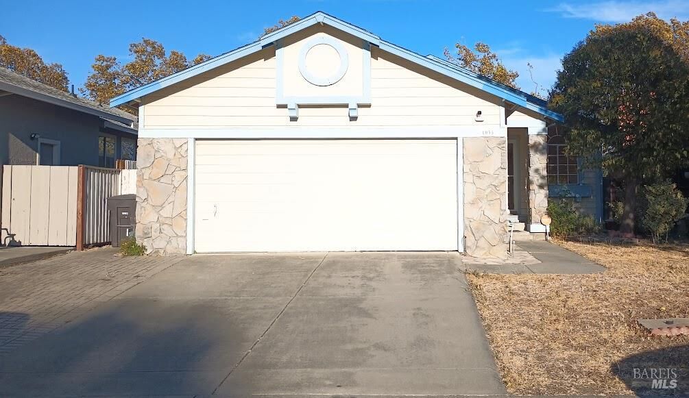 Property Photo:  1035 Camellia Court  CA 94585 