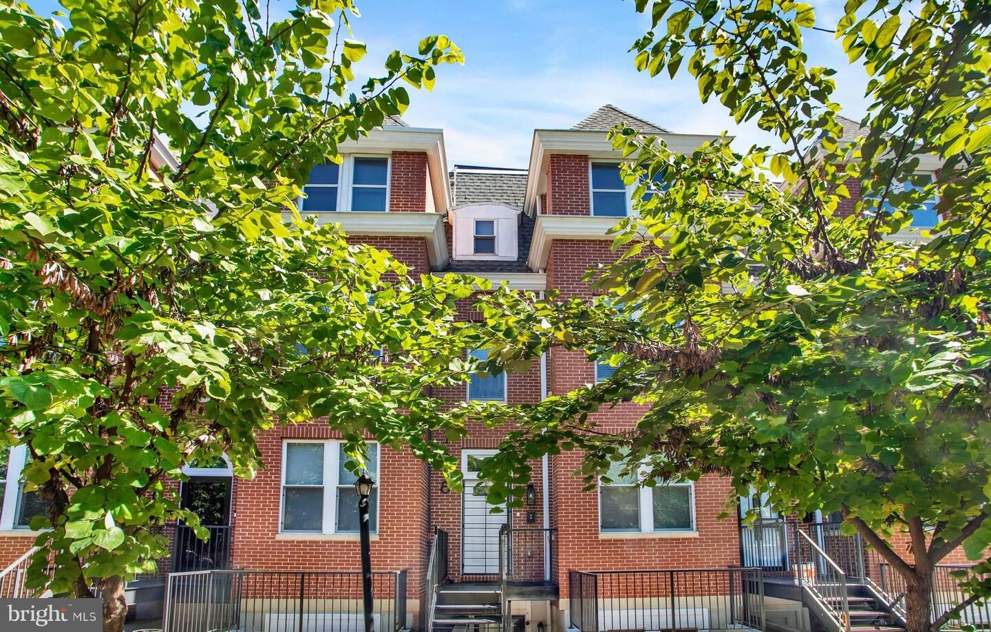 Property Photo:  1618 26th Place SE 2  DC 20020 