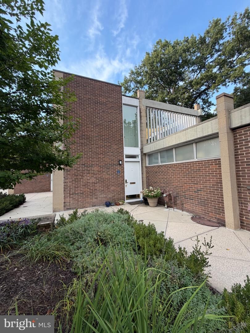 Property Photo:  11547 Maple Ridge Road  VA 20190 