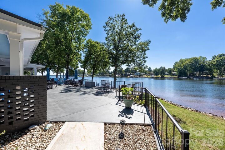Property Photo:  8056 Westcape Drive  NC 28037 