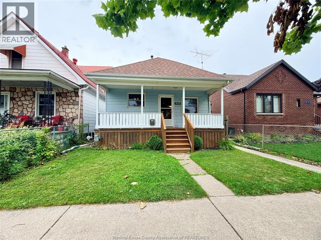 Property Photo:  1670 Albert Road  ON N8Y 3R5 