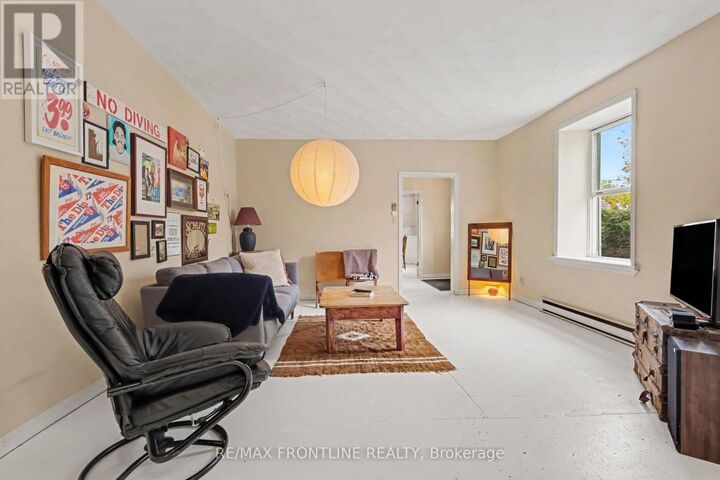 Property Photo: 199 Innisville Road South ON K7C 4L1
