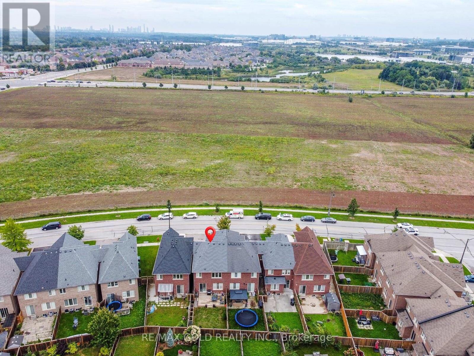 Property Photo:  131 Olivia Marie Road  ON L6Y 0W1 