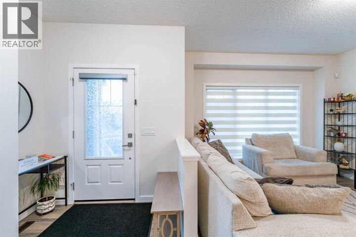 Property Photo:  589 Masters Road Southeast  AB T3M 2W3 