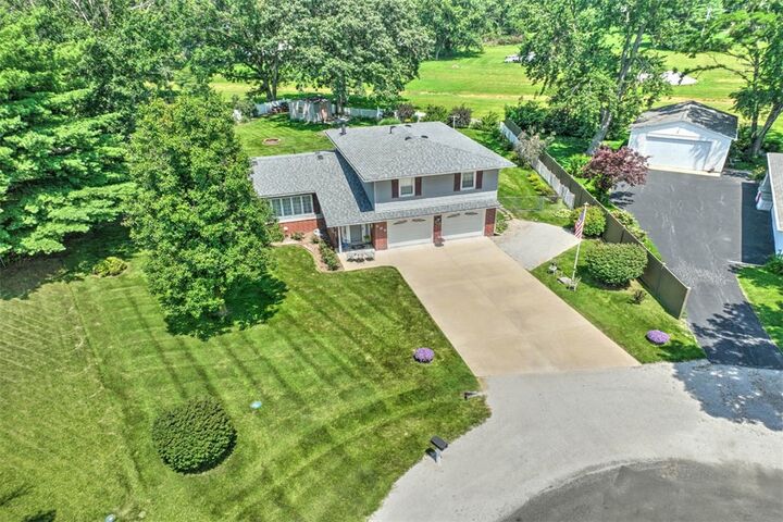Property Photo:  595 Mintler Drive  IL 62549 