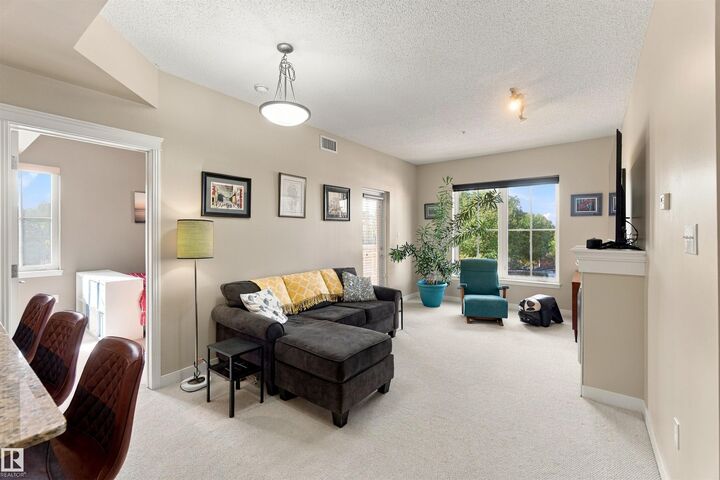 Property Photo:  10333 112 Street NW 421  AB T5K 0B4 