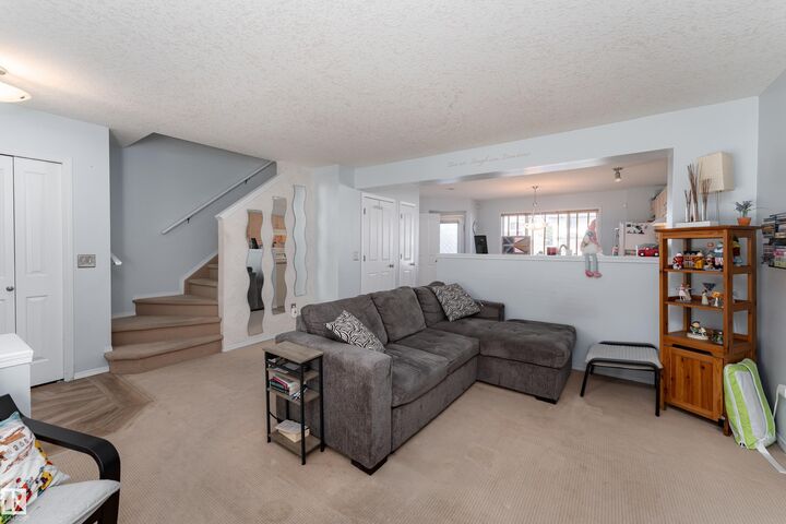 Property Photo:  5632 203 Street NW  AB T6M 0B2 