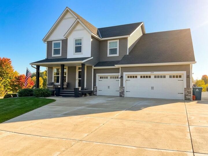 Property Photo:  2509 Copper Creek Lane  MN 55313 