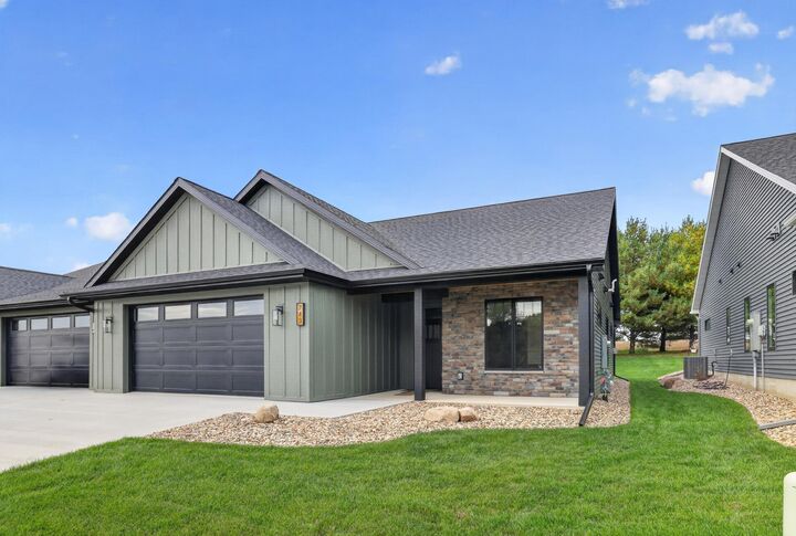 Property Photo:  743 Kodiak Drive NW  MN 55976 