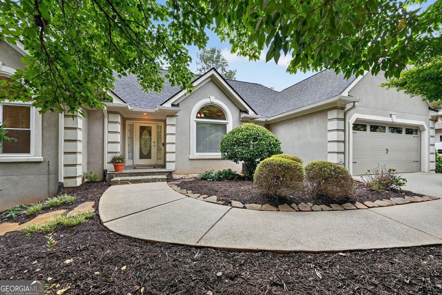 Property Photo: 3970 Bridlewood Drive GA 30096