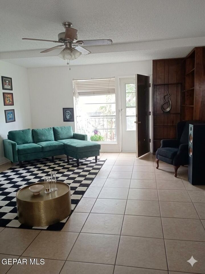 Property Photo: