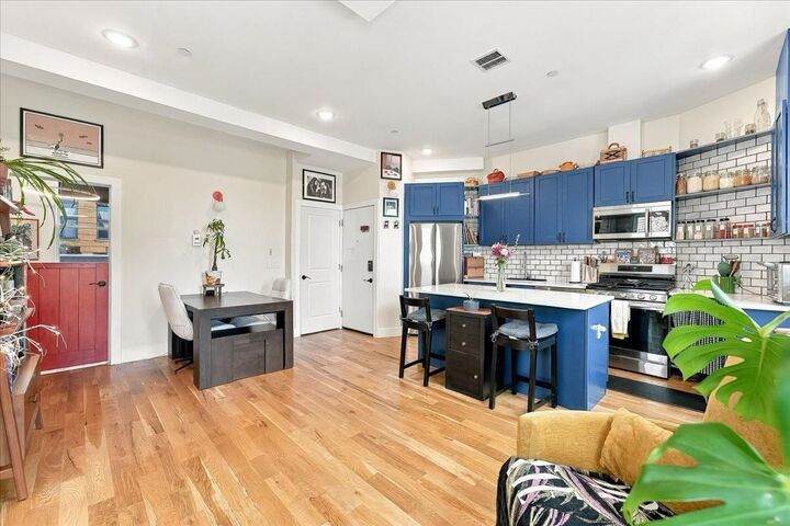 Property Photo:  543 Palisade Ave 4  NJ 07307 