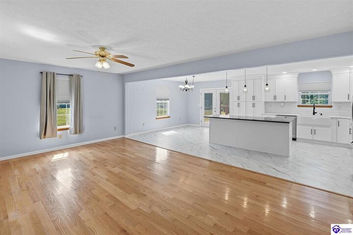 Property Photo: 115 Circle View Drive KY 40175
