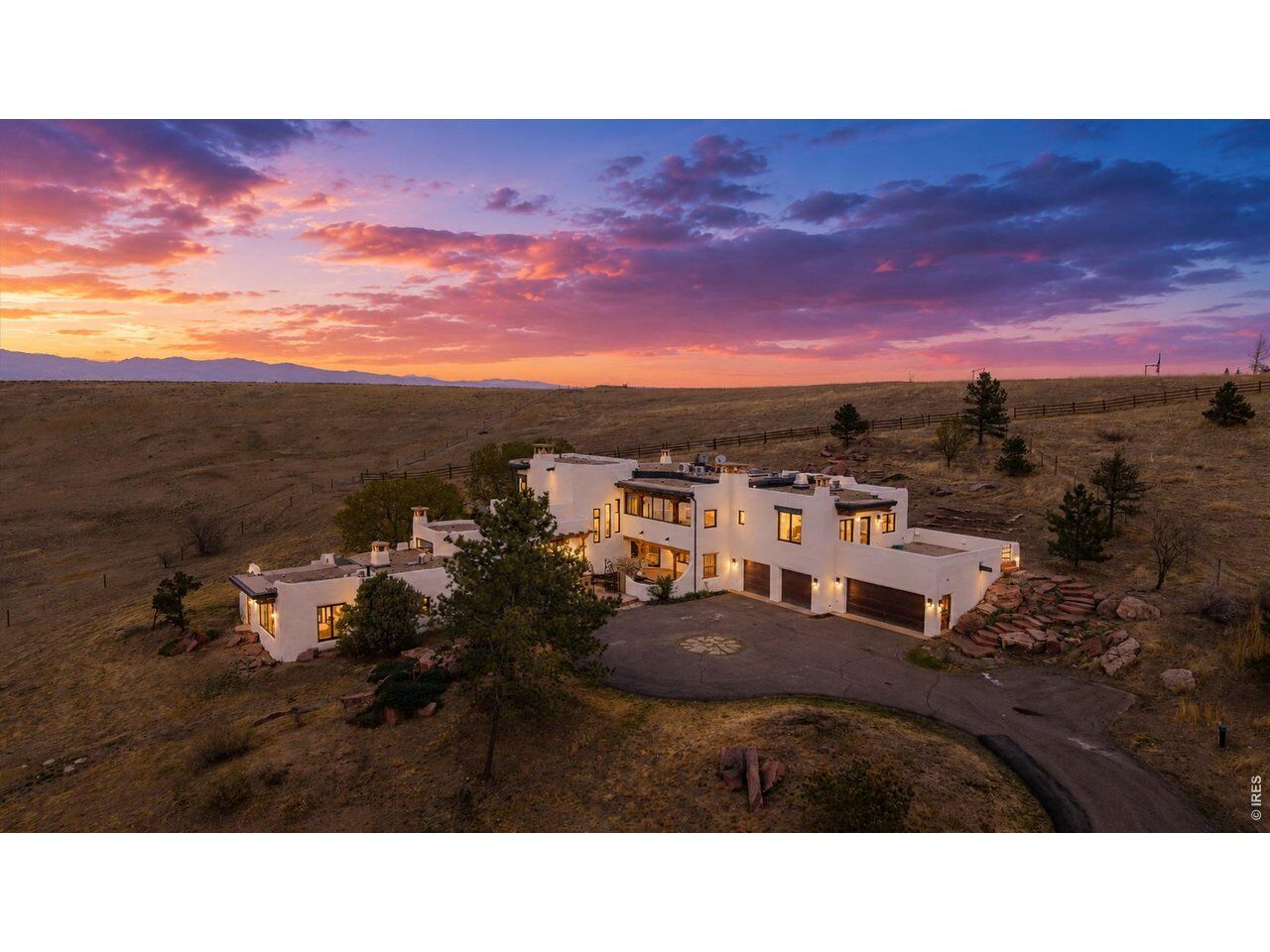 Property Photo: 6877 Marshall Dr CO 80303