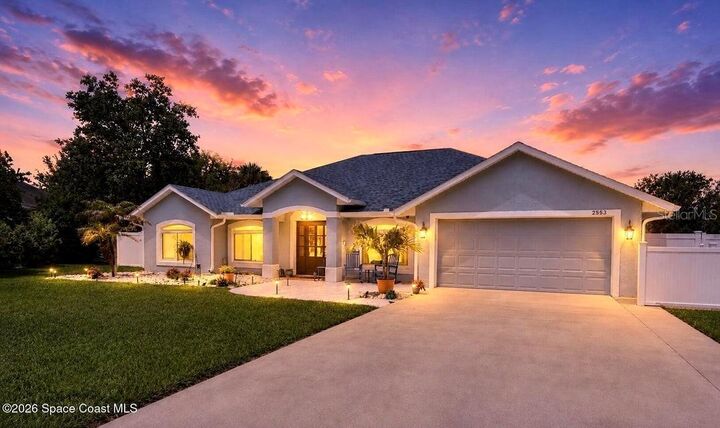 Property Photo:  2553 Christopher Drive  FL 32780 