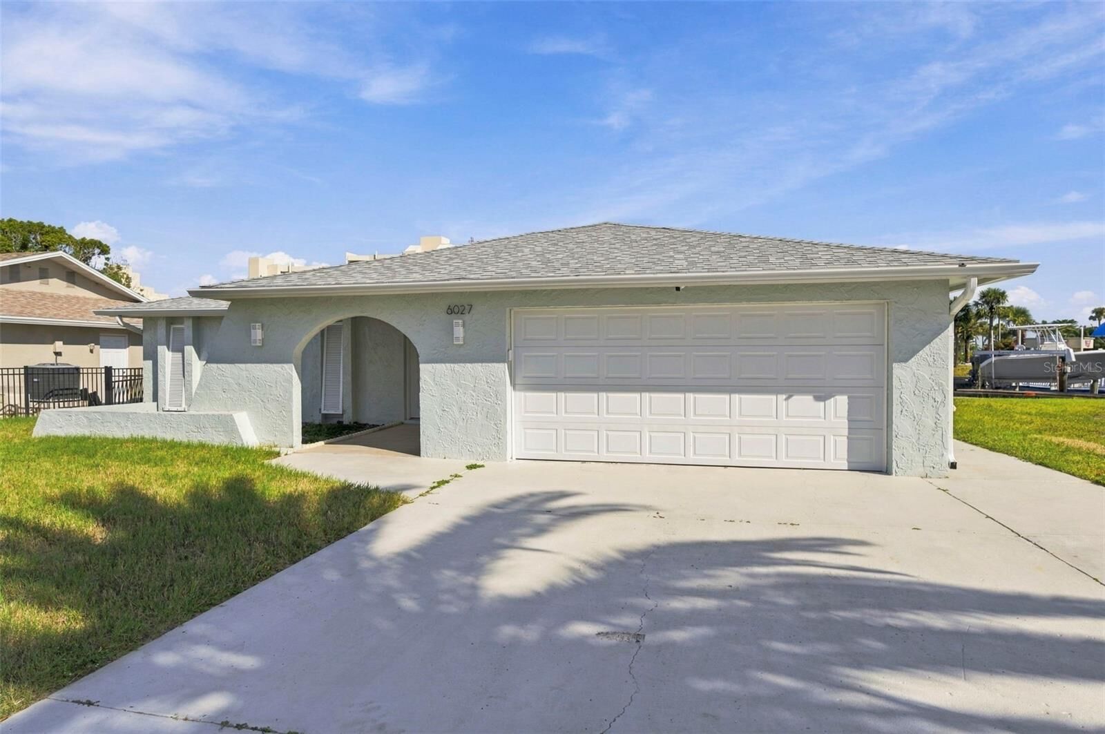 Property Photo: 6027 Beverly Drive FL 34667